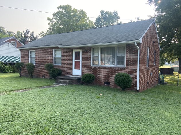 Image for 21321 Warren Avenue, South Chesterfield VA
