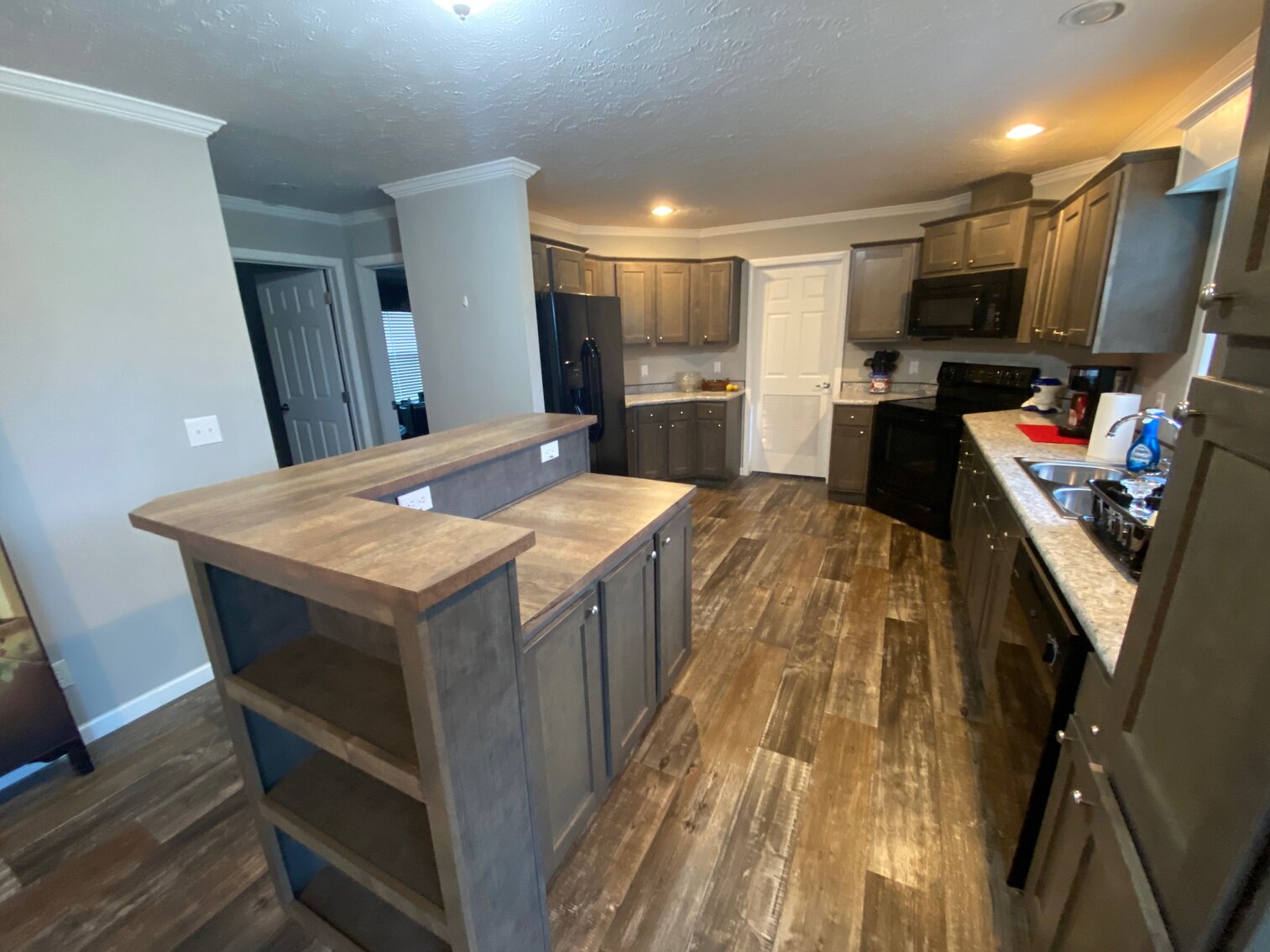 Image for ADVANCE NOTICE - MOBILE HOME AUCTION