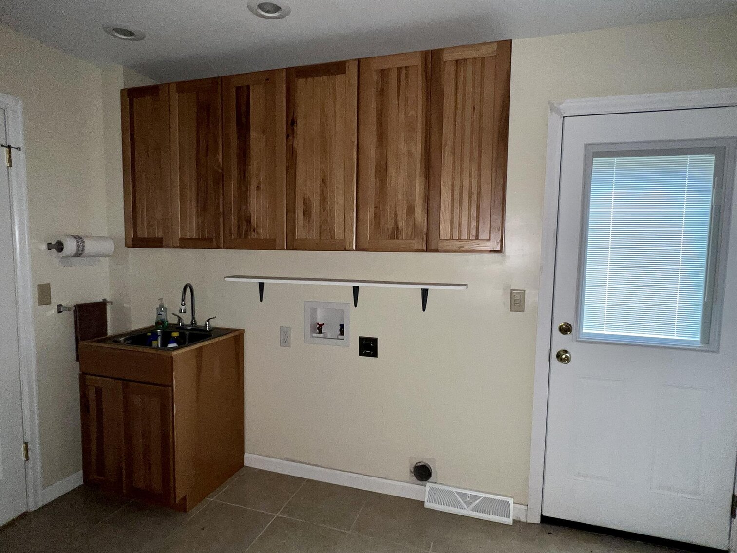 Image for SOLD $187,000 - Beautiful 3 Bedroom Ranch in Huntington