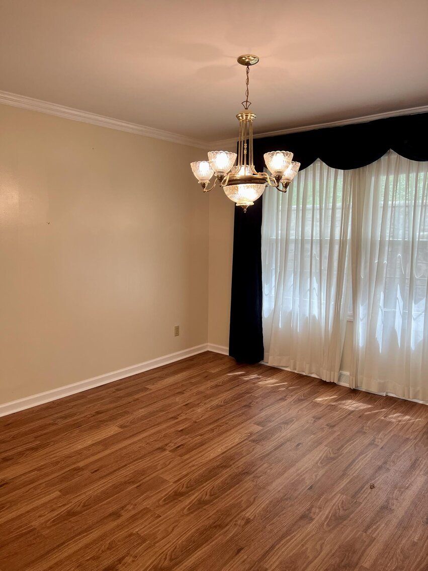 Image for SOLD $187,000 - Beautiful 3 Bedroom Ranch in Huntington