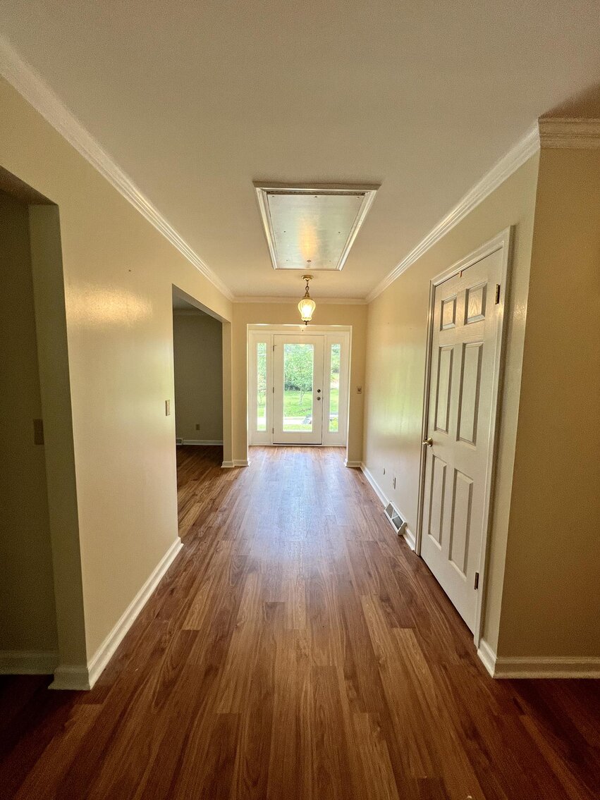 Image for SOLD $187,000 - Beautiful 3 Bedroom Ranch in Huntington