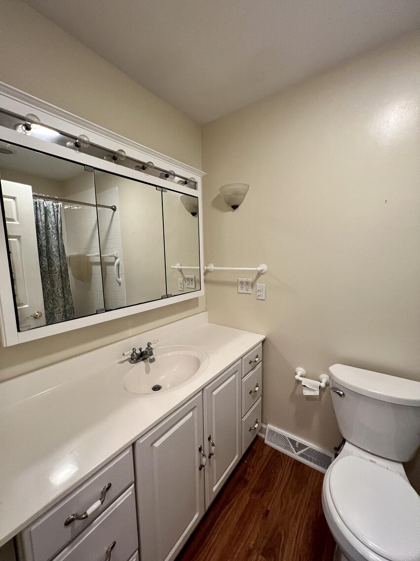 Image for SOLD $187,000 - Beautiful 3 Bedroom Ranch in Huntington