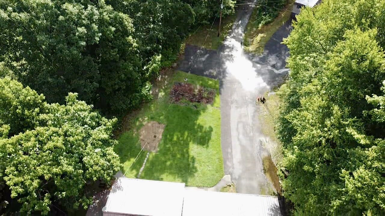 Image for SOLD $132,000 - Home, 2 Mobile Homes, & Garage Selling to the Highest Bidder