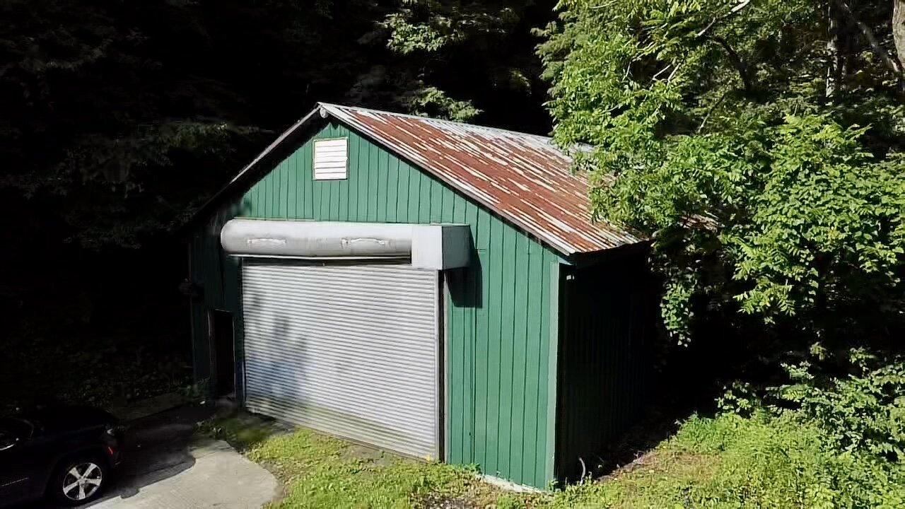 Image for SOLD $132,000 - Home, 2 Mobile Homes, & Garage Selling to the Highest Bidder