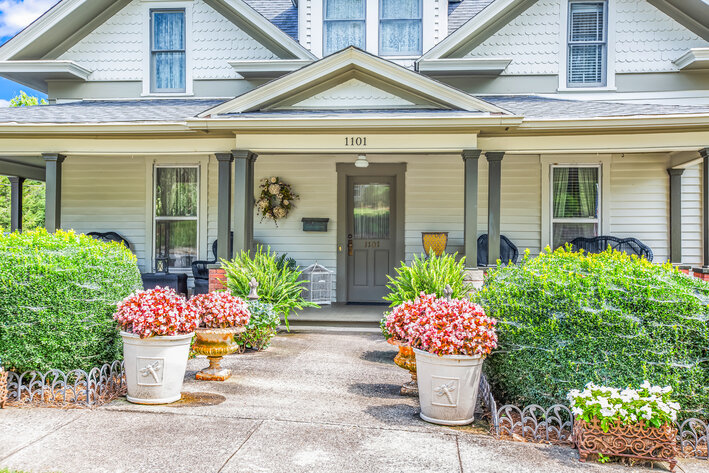 Image for Vintage 1930's Beauty in N Wilkesboro Auction