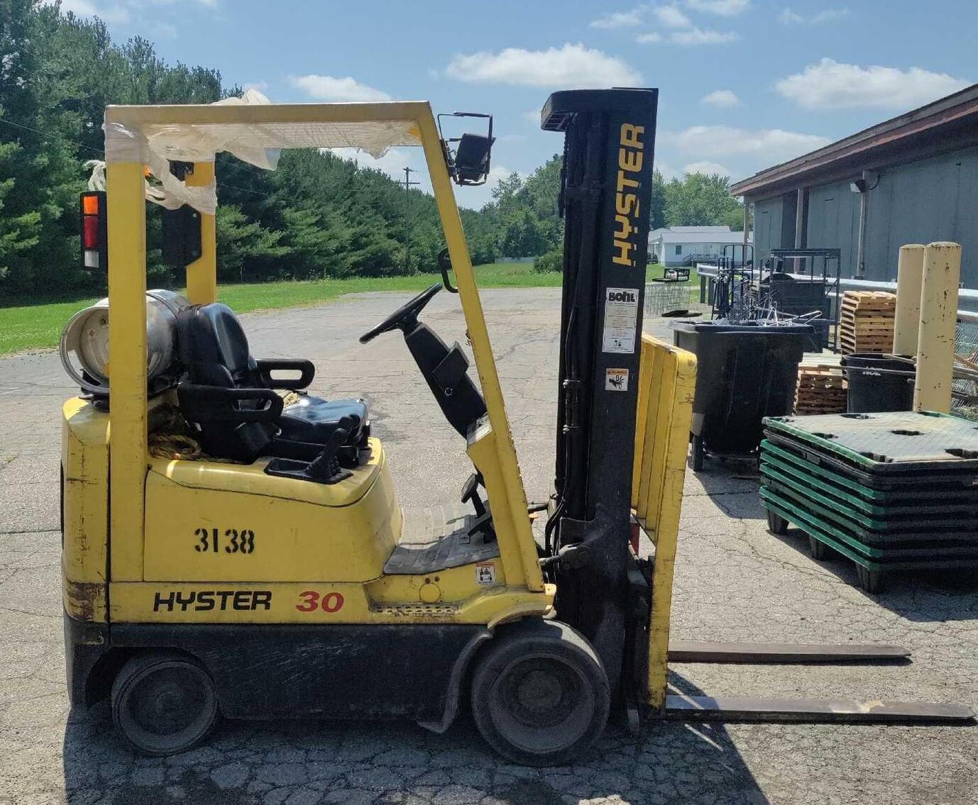 Image for (Onsted MI) Forklift, Trailer/Generator, Shelving, Deli Equipment, Fixtures (Onsted Hwy)