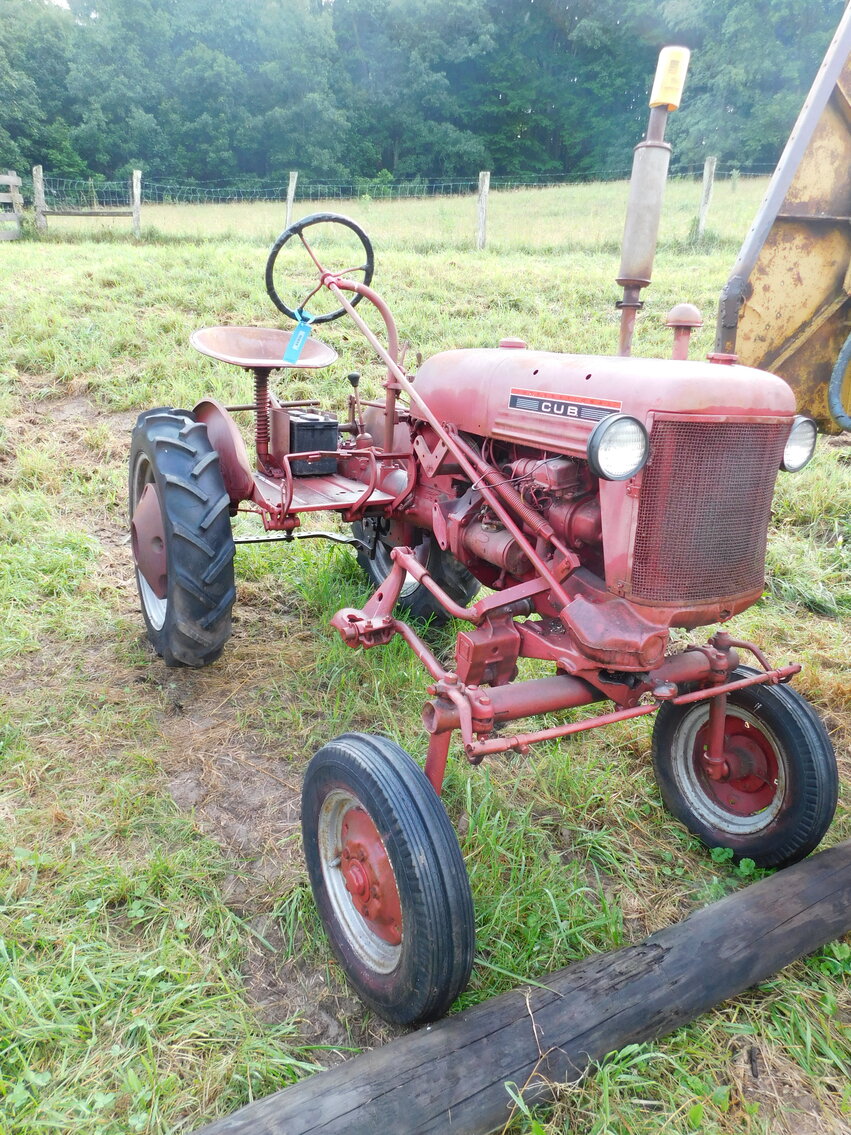 Image for Horner, WV – Estate Farm Equipment Auction! Tractors, Farm Equipment, Trucks, Cars, Trailers, Household Furnishings, Furniture, Collectibles, and more!