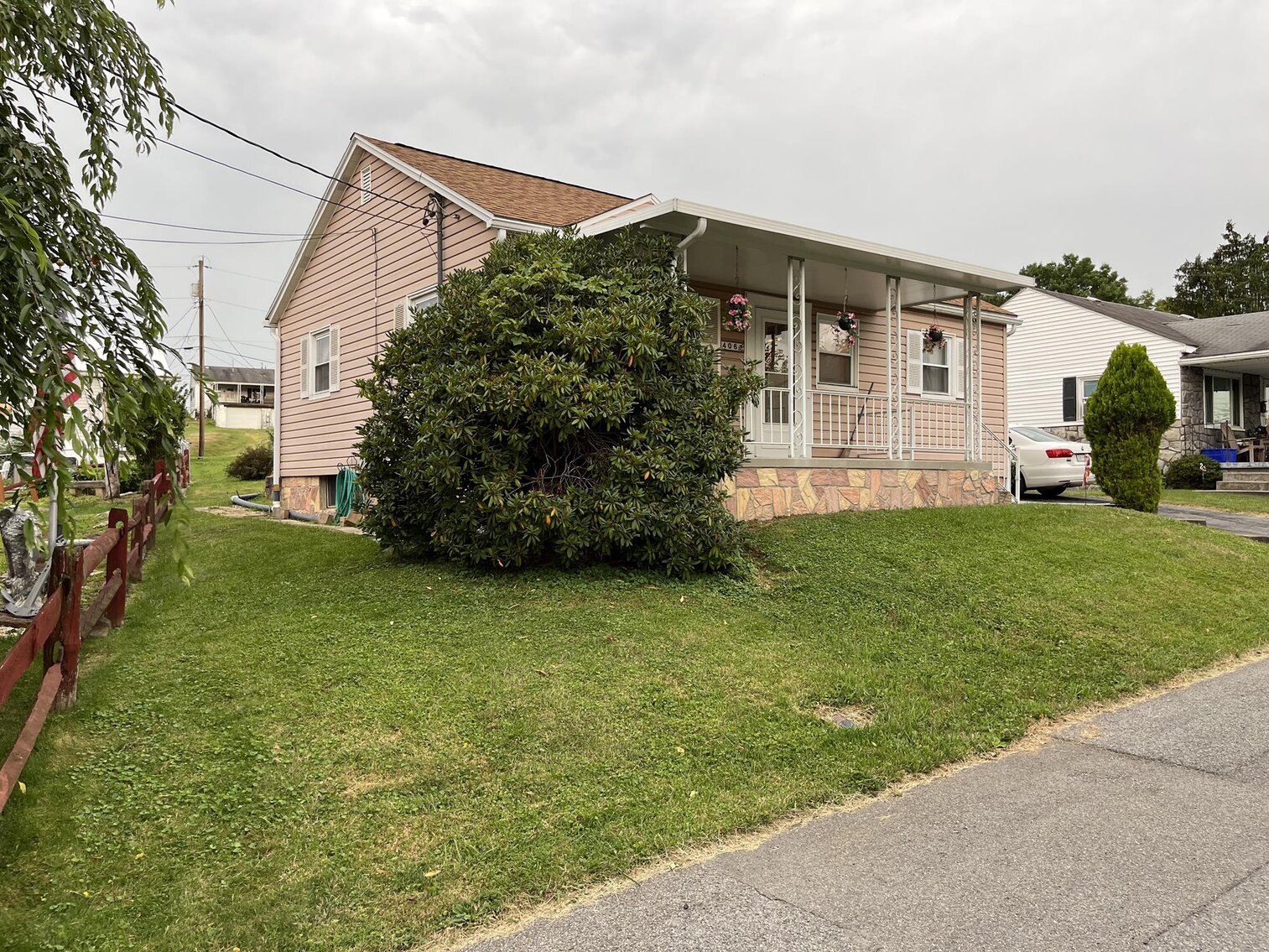 SOLD 96,800 Clean 2 Bedroom Fairmont Home with Full Basement
