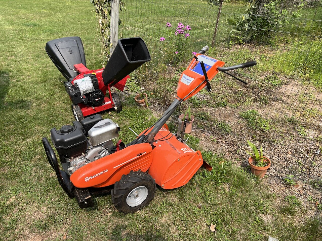 Image for Hazelhurst, WI ***John Deere Gator, Fishing Boat, Tools, Home Contents & More!