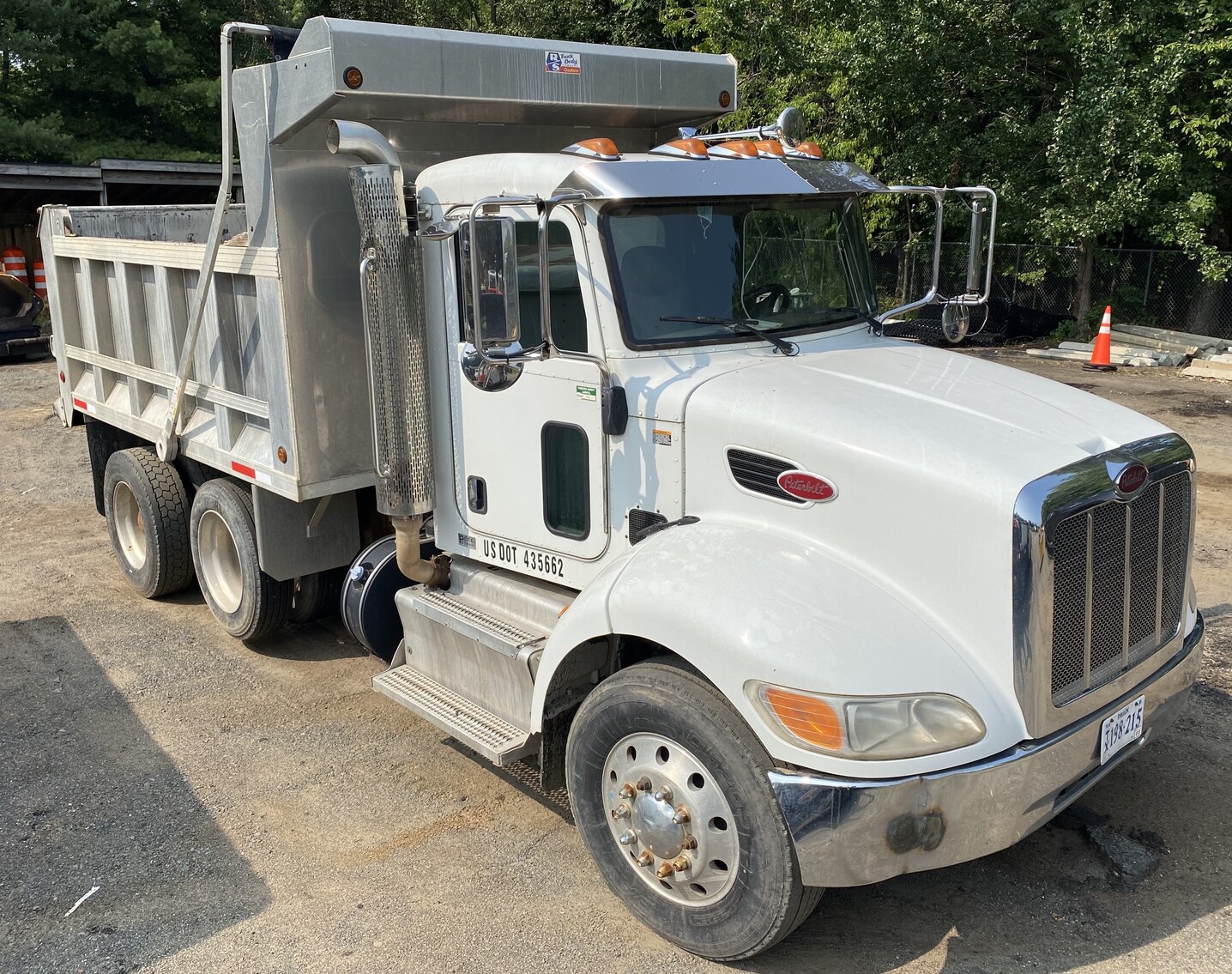 Image for LIVE & ONLINE - Compact Track Loaders, Paving Equipment, Service & Dump Trucks, Skid Steer Attach.