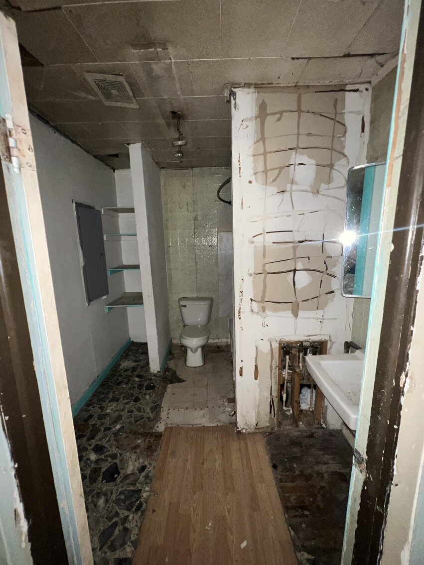 Image for SOLD $96,250 - Monroe Co. 3 Bedroom on 20+ Acres Selling to the Highest Bidder