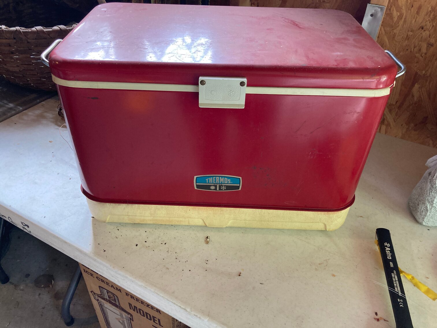 Image for Uniontown, PA – Moving Auction: 14’ Lund Aluminum Boat, Boat Accessories, Power Tools, Hand Tools, Lawn Furniture, and more!