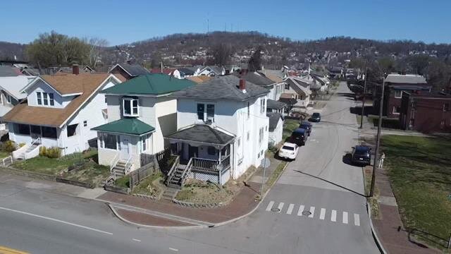 Image for SOLD $27,225 - Duplex on Kanawha Boulevard Selling to Highest Bidder