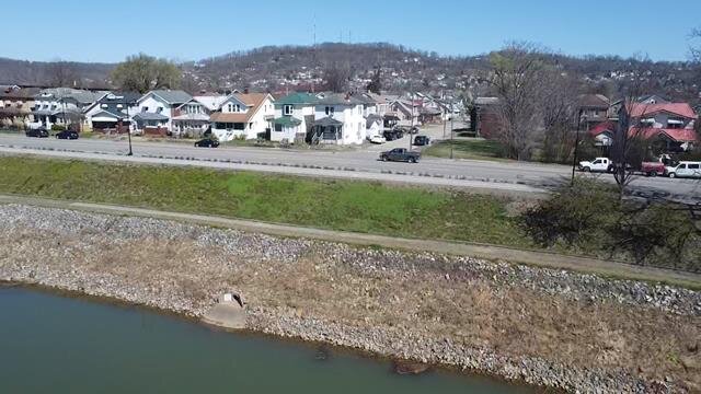 Image for SOLD $27,225 - Duplex on Kanawha Boulevard Selling to Highest Bidder