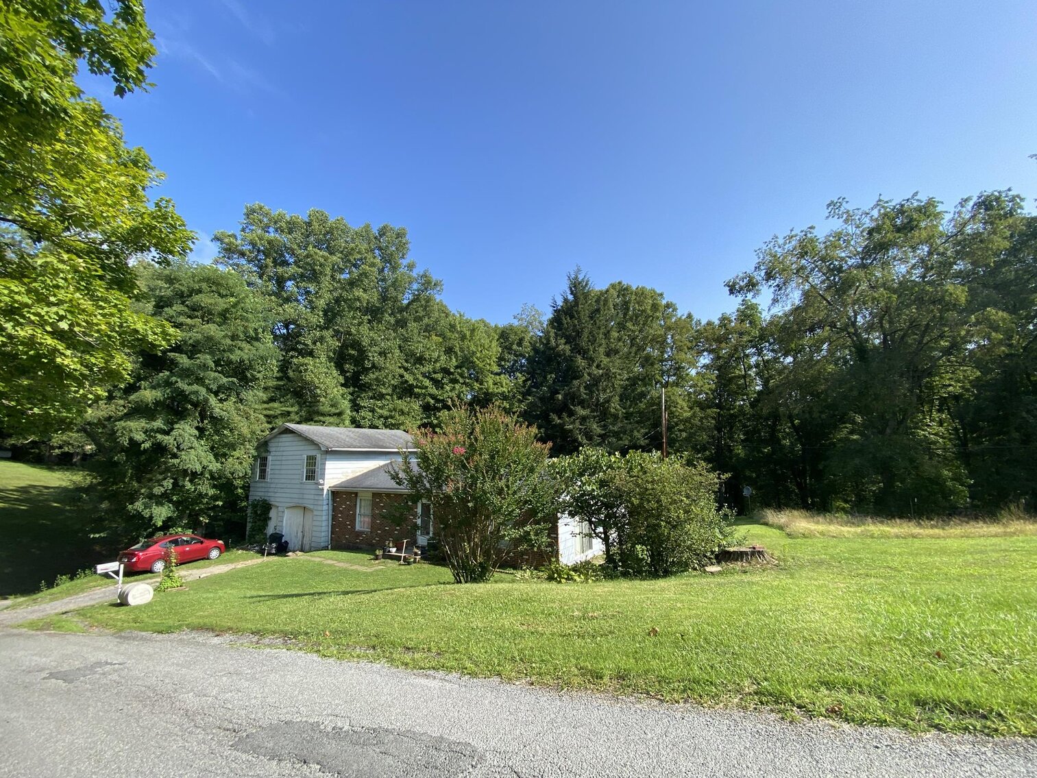 Image for SOLD $61,600 - 3 Bedroom on 0.61 Acres Selling to the Highest Bidder