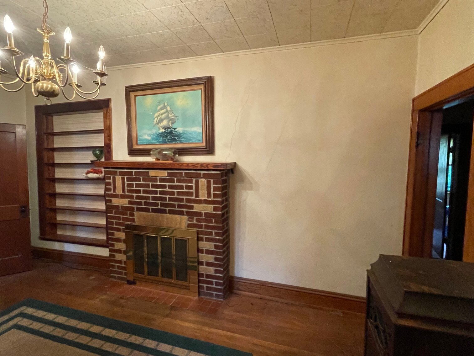 Image for SOLD $41,800 - 3 Bedroom in the South Hills Selling to the Highest Bidder