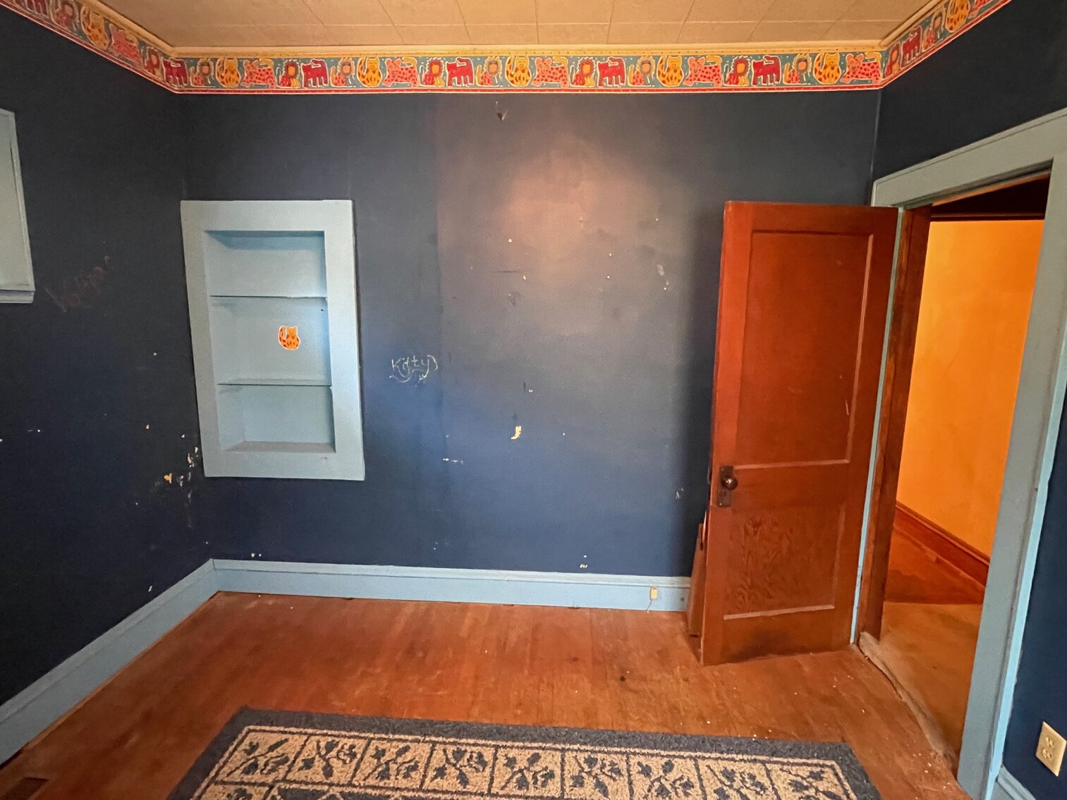 Image for SOLD $41,800 - 3 Bedroom in the South Hills Selling to the Highest Bidder