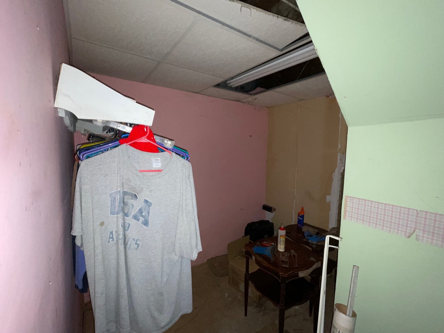 Image for SOLD $41,800 - 3 Bedroom in the South Hills Selling to the Highest Bidder