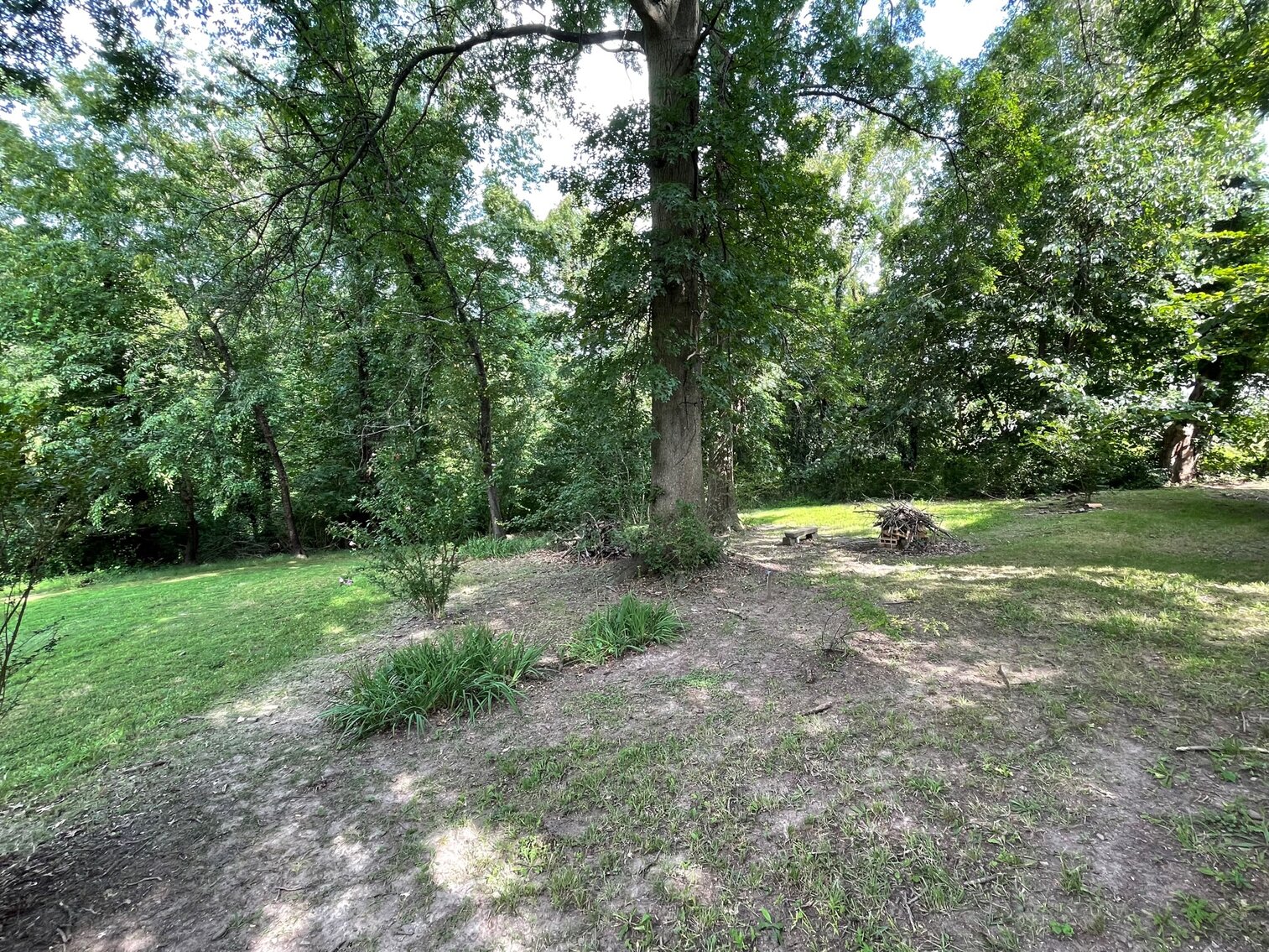 Image for SOLD $41,800 - 3 Bedroom in the South Hills Selling to the Highest Bidder