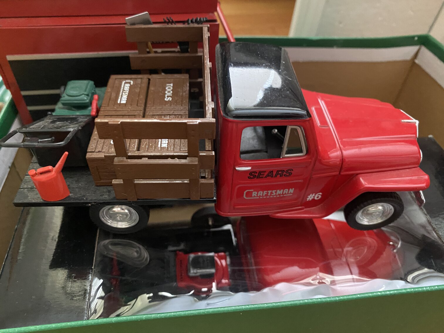 Image for Robert H. Fleenor Estate Sat. Aug. 26th @ 10:00 AM (PERSONAL PROPERTY ONLY) 16131 Fairview Rd. Bristol, Virginia 24201 * 