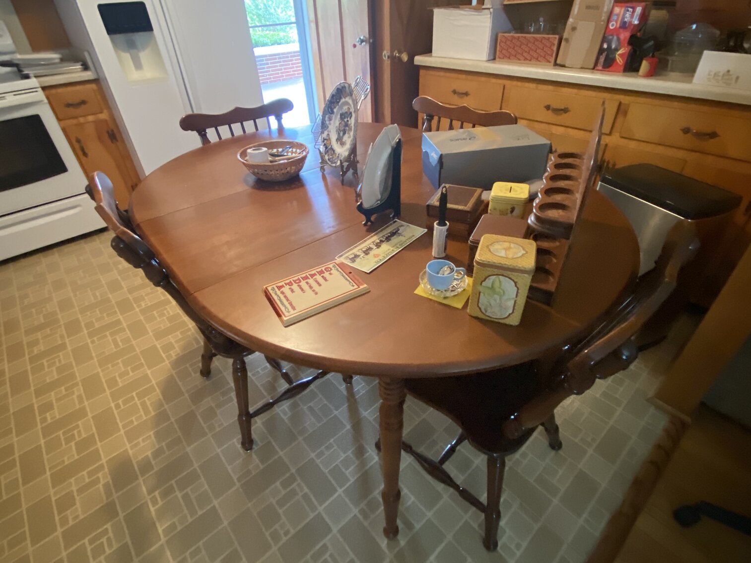 Image for Robert H. Fleenor Estate Sat. Aug. 26th @ 10:00 AM (PERSONAL PROPERTY ONLY) 16131 Fairview Rd. Bristol, Virginia 24201 * 