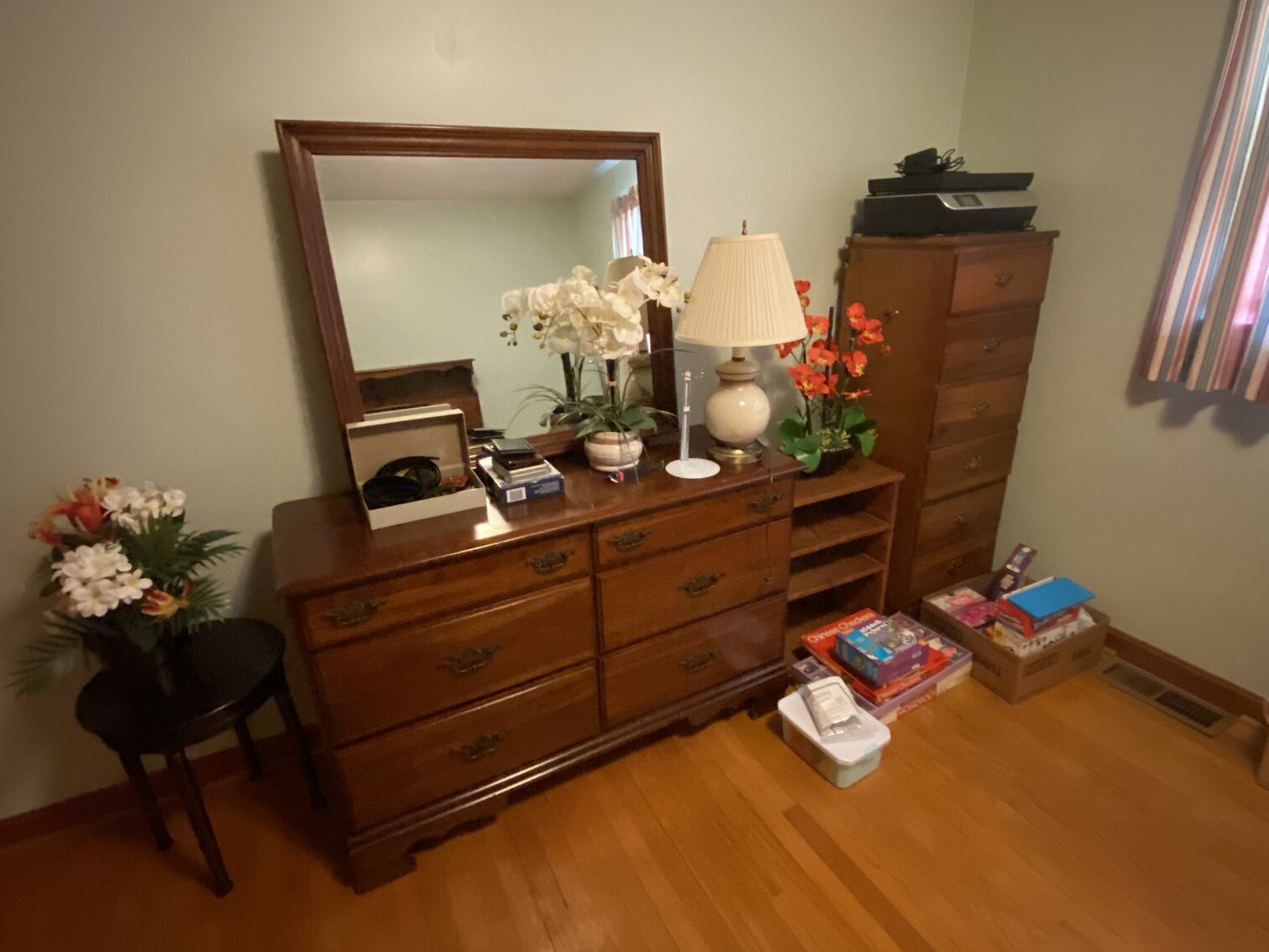 Image for Robert H. Fleenor Estate Sat. Aug. 26th @ 10:00 AM (PERSONAL PROPERTY ONLY) 16131 Fairview Rd. Bristol, Virginia 24201 * 