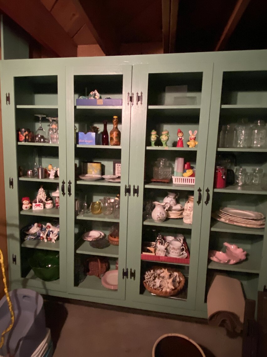 Image for Robert H. Fleenor Estate Sat. Aug. 26th @ 10:00 AM (PERSONAL PROPERTY ONLY) 16131 Fairview Rd. Bristol, Virginia 24201 * 