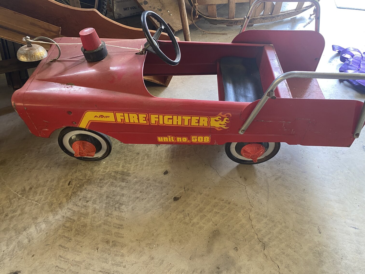 Image for Robert H. Fleenor Estate Sat. Aug. 26th @ 10:00 AM (PERSONAL PROPERTY ONLY) 16131 Fairview Rd. Bristol, Virginia 24201 * 