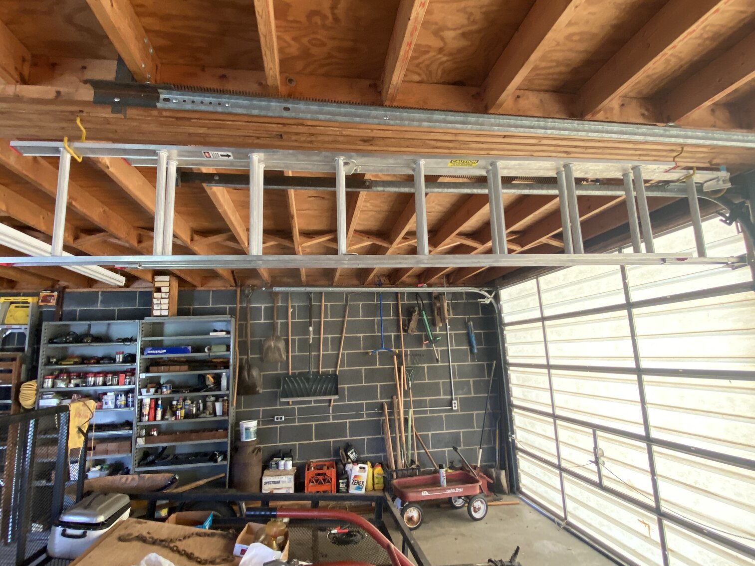 Image for Robert H. Fleenor Estate Sat. Aug. 26th @ 10:00 AM (PERSONAL PROPERTY ONLY) 16131 Fairview Rd. Bristol, Virginia 24201 * 