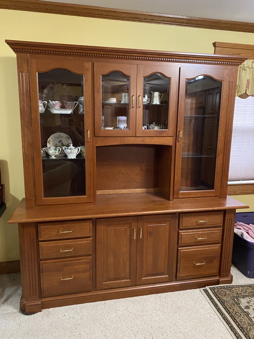 Image for New Martinsville, WV – High-Quality Household Items, Firearms, Baby Grand Piano, Glassware, and More!