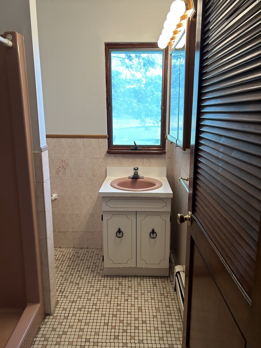 Image for 3 BR 3 Bath Home Available for Lease in Quinton Township