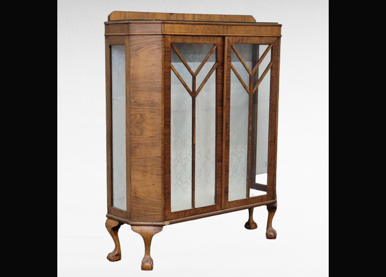 Image for August 2023 Furniture & Décor Auction