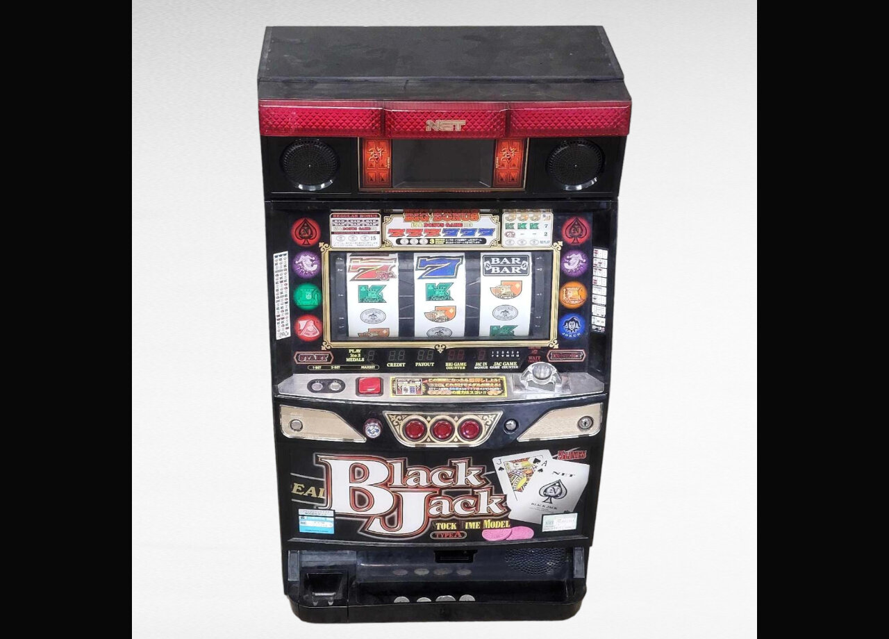 Image for August 2023 Furniture & Décor Auction