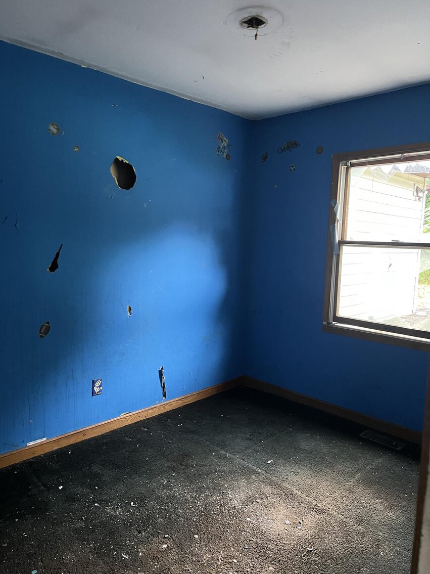 Image for SOLD $17,875 - 2 Bedroom in Belle Selling to the Highest Bidder