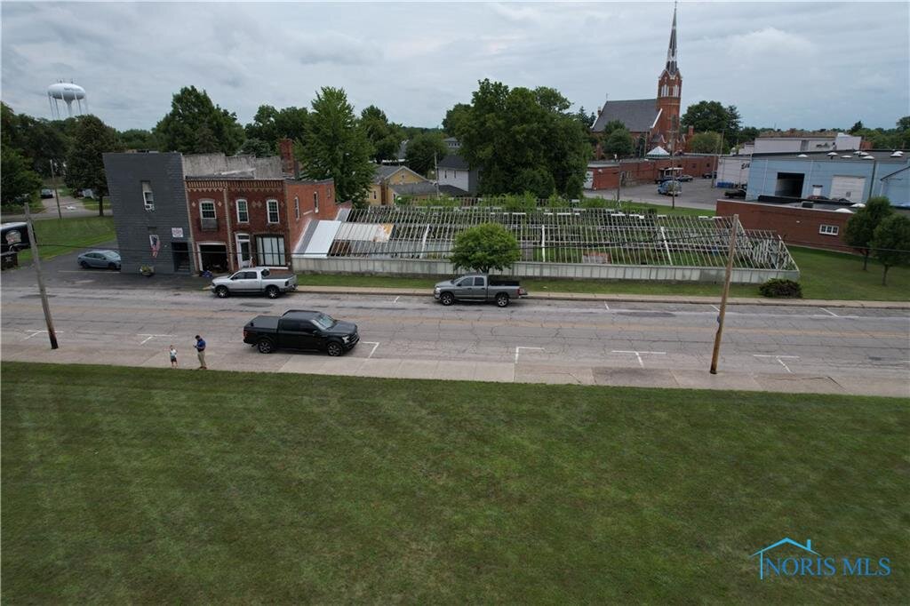 Image for MINIMUM BID AUCTION $50,000! 828 Oakwood Ave