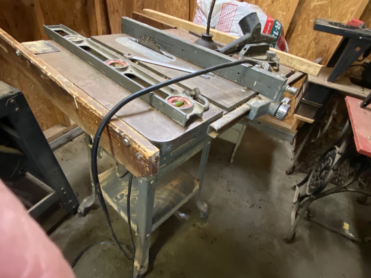 Image for ABSOLUTE LIVING ESTATE AUCTION - MAYFIELD-METROPOLIS RD, PADUCAH KY