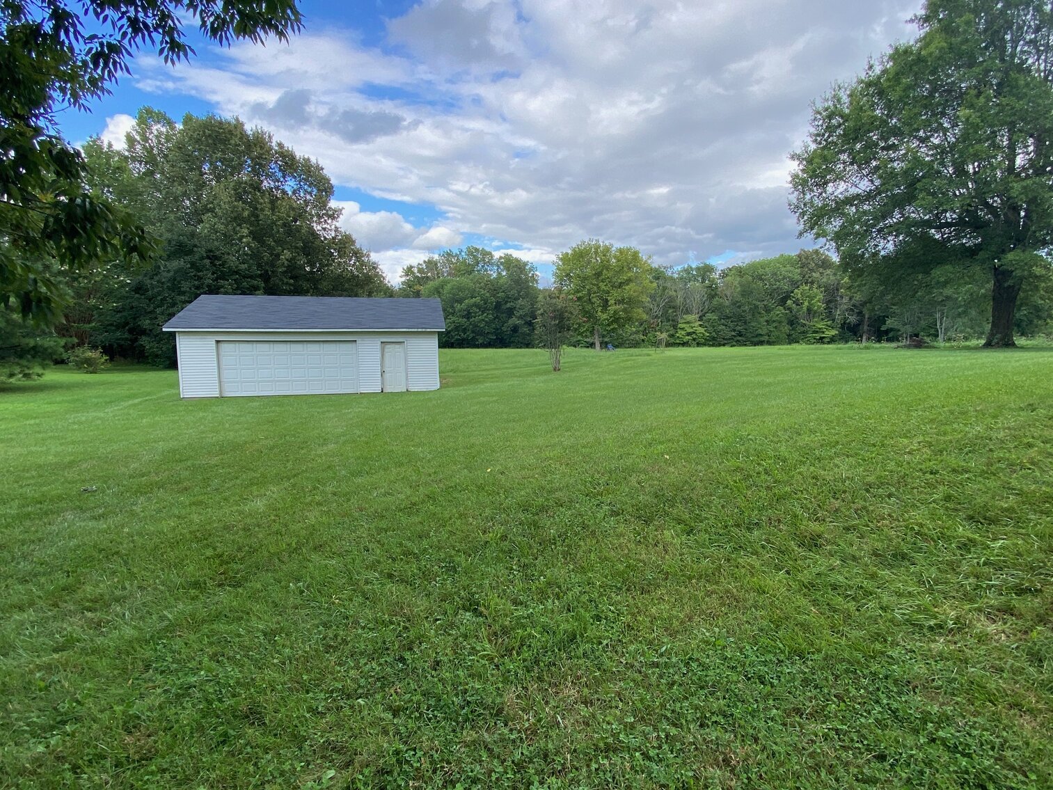 Image for ABSOLUTE LIVING ESTATE AUCTION - MAYFIELD-METROPOLIS RD, PADUCAH KY