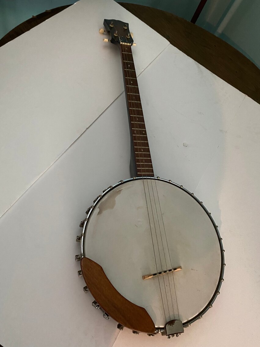 Image for Greensboro, PA – Musical Instruments, Advertising Items, Greensboro Collectibles, Antiques & Collectibles, Bicycles, Soda Fountain & Restaurant Items, and More!