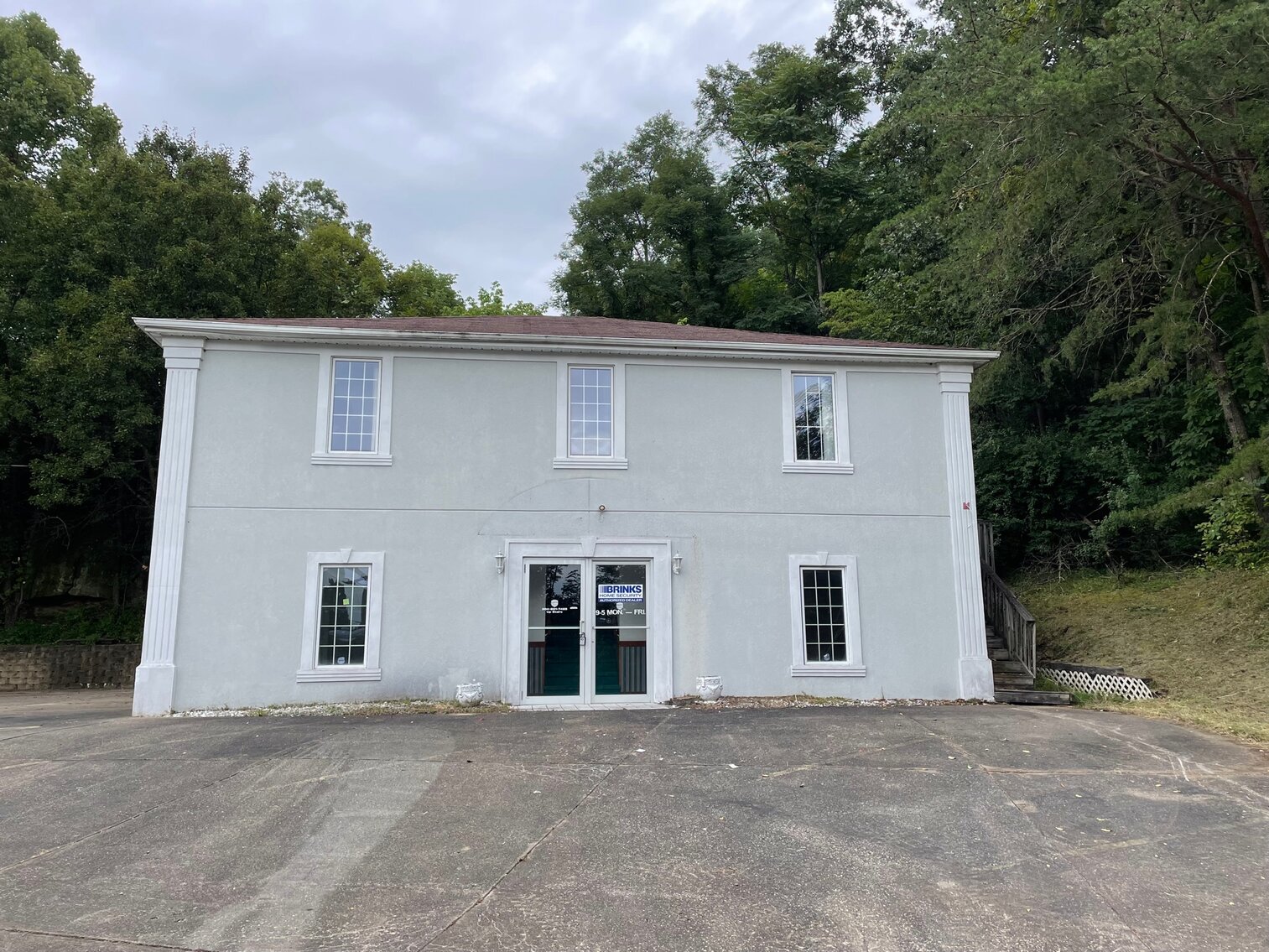 Image for SOLD $104,500 - 2-Story Office Building in Teays Valley