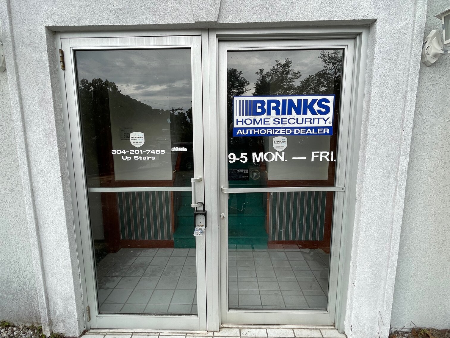 Image for SOLD $104,500 - 2-Story Office Building in Teays Valley