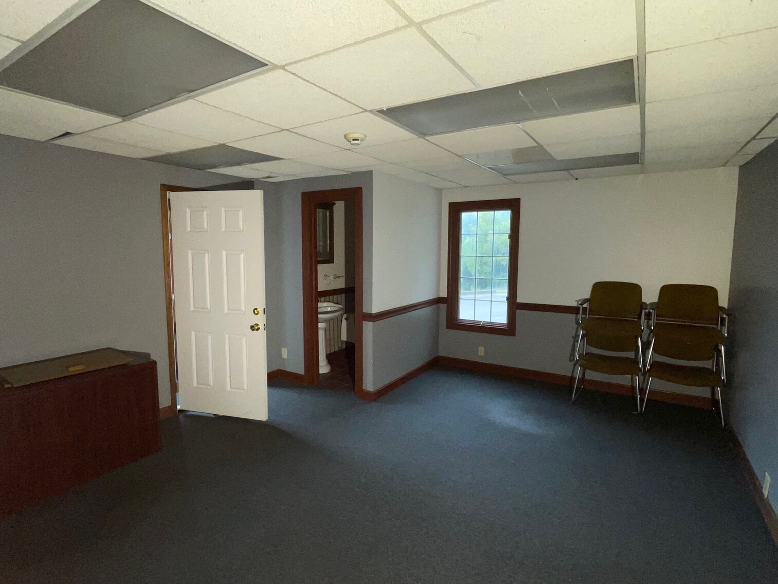 Image for SOLD $104,500 - 2-Story Office Building in Teays Valley