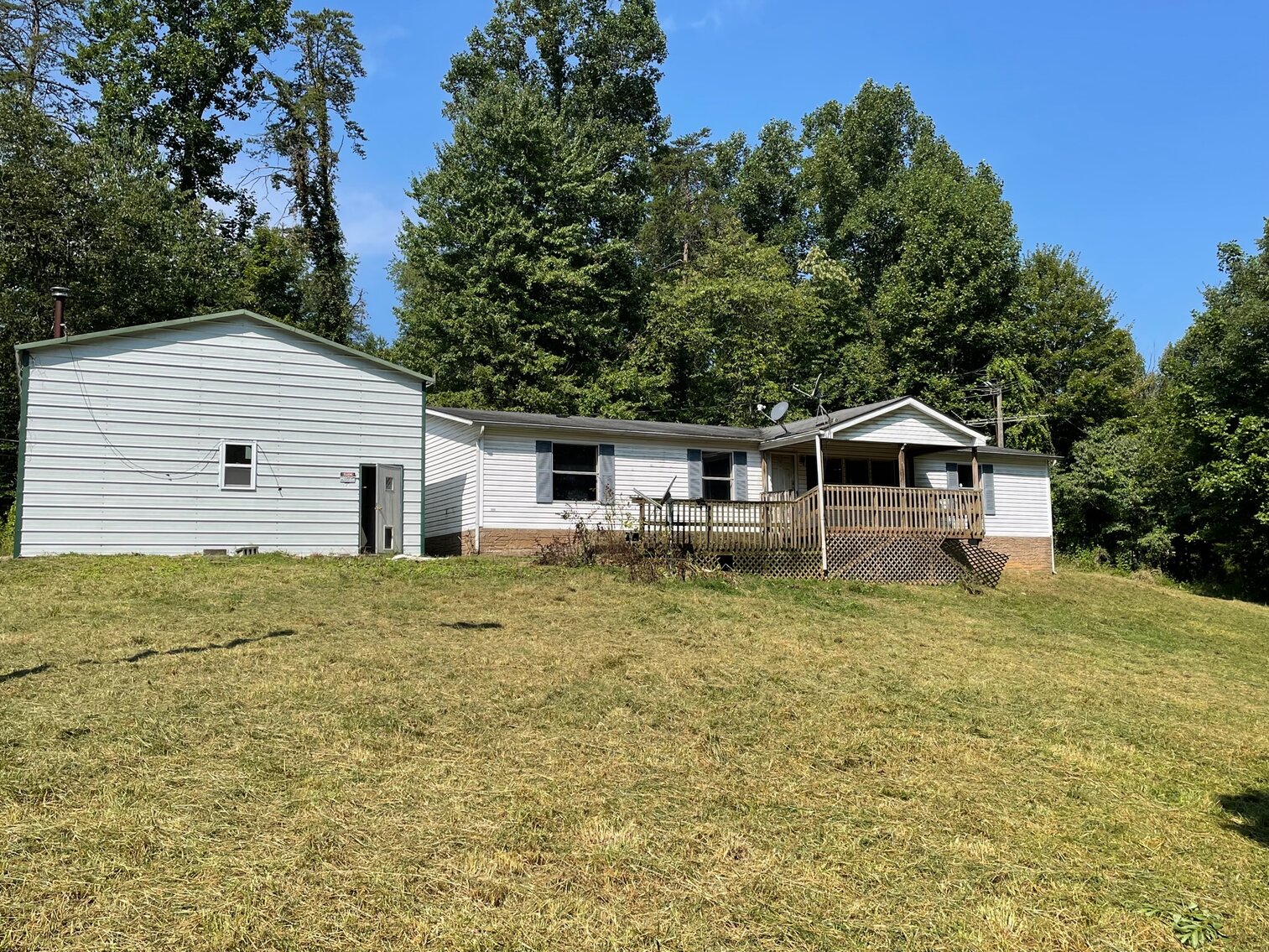 Image for SOLD $23,100 - 3 Bedroom Doublewide Selling to the Highest Bidder