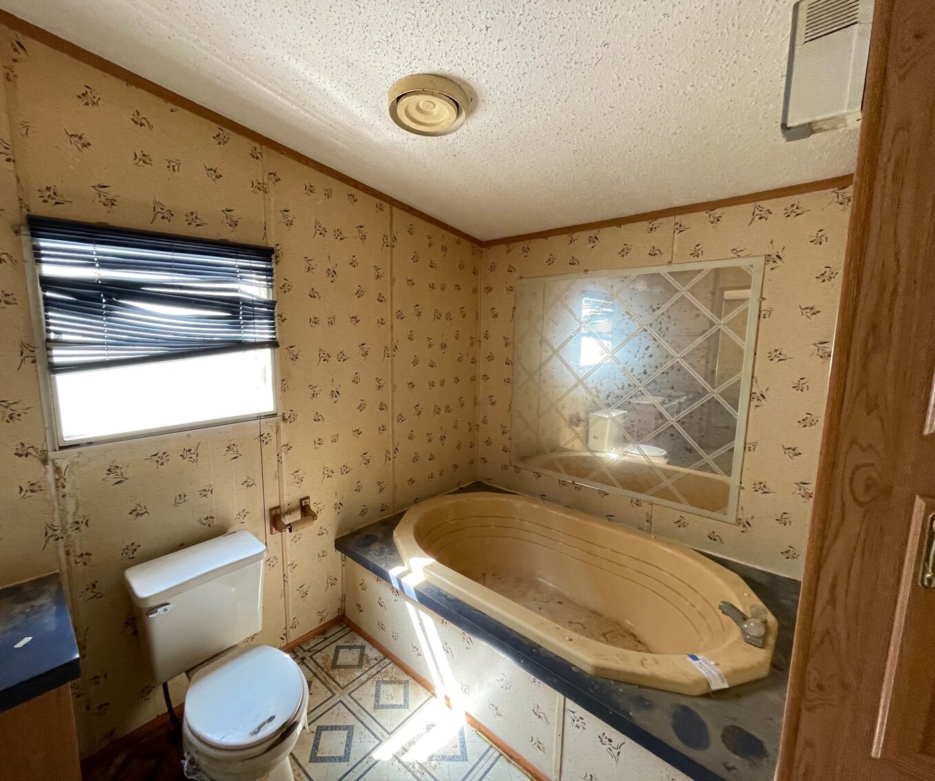 Image for SOLD $23,100 - 3 Bedroom Doublewide Selling to the Highest Bidder