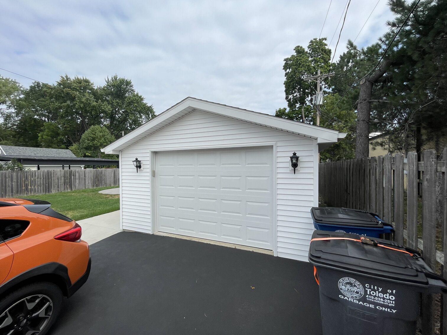 Image for MINIMUM BID AUCTION $69,000! 5322 W Bancroft St