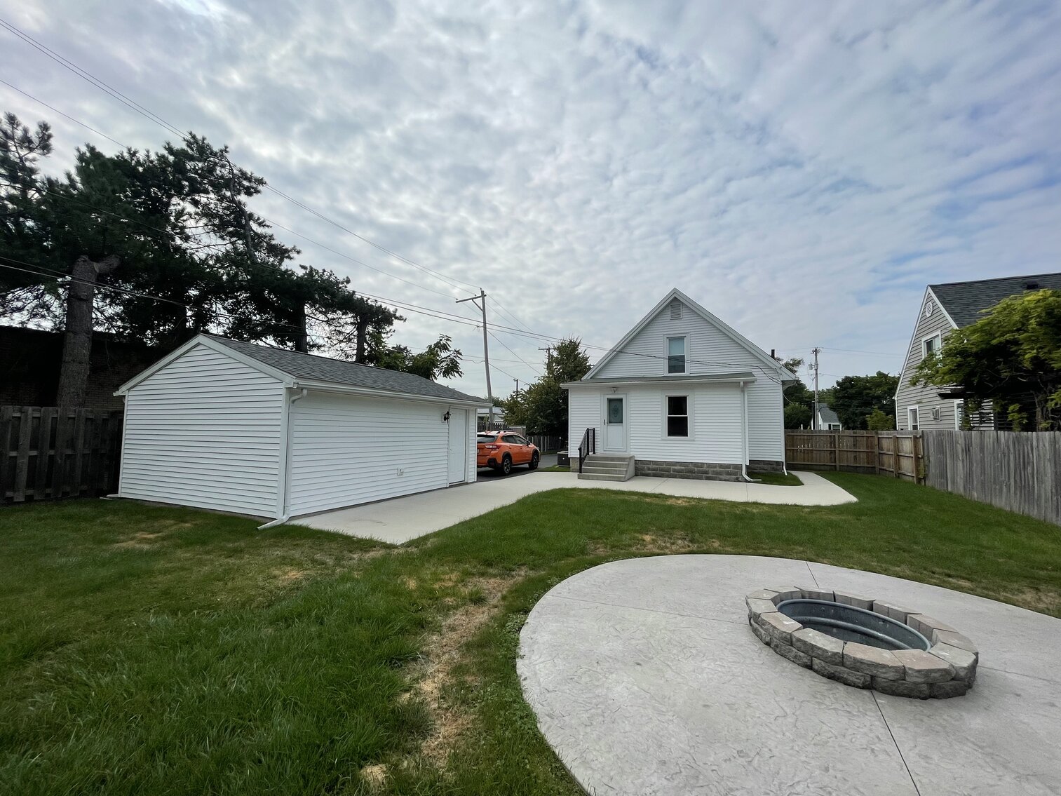 Image for MINIMUM BID AUCTION $69,000! 5322 W Bancroft St