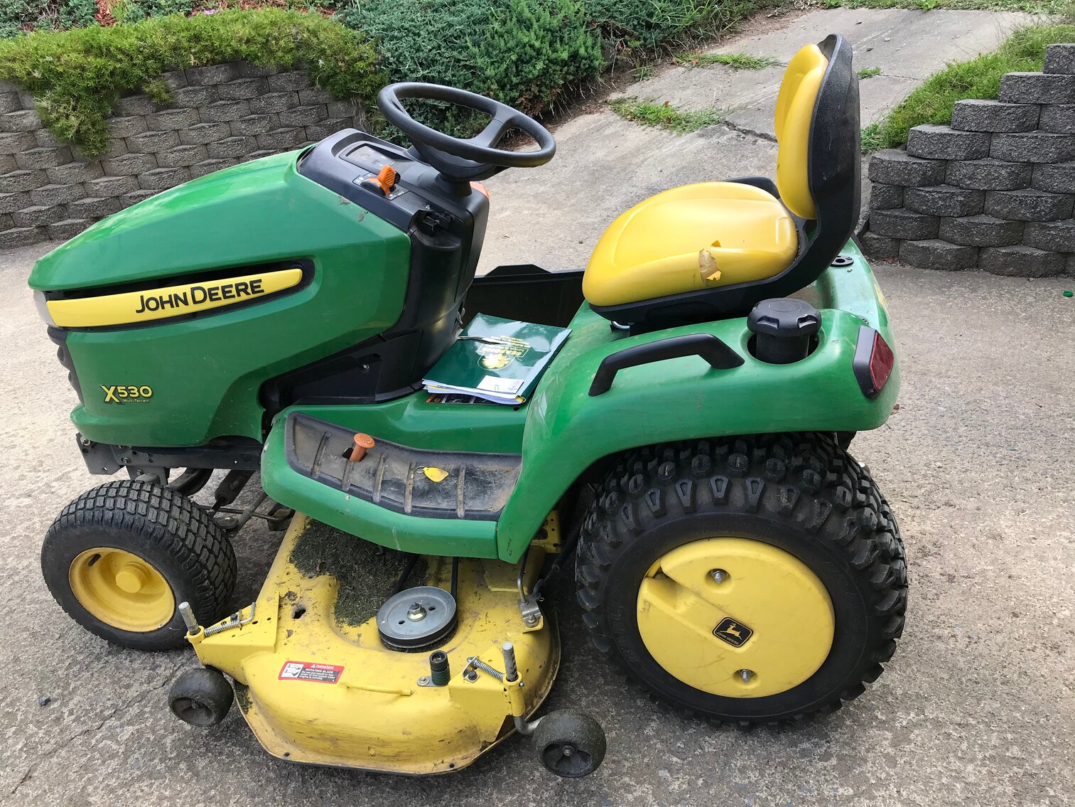 Image for Morgantown, WV – Moving Auction: ’08 Chevy Equinox, ’11 JD X530 Tractor, Tools, Power Tools, Household Items, Décor Items, Furniture, and More!