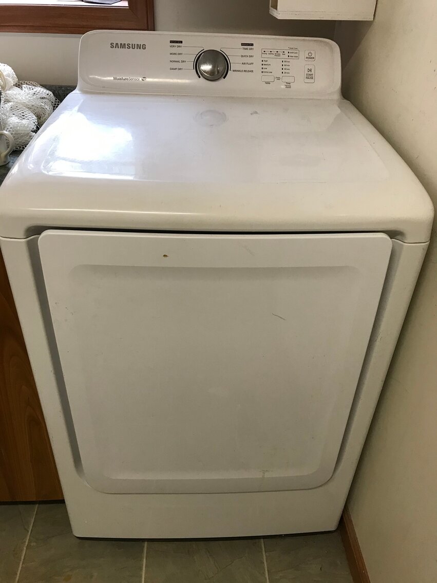 Image for Morgantown, WV – Moving Auction: ’08 Chevy Equinox, ’11 JD X530 Tractor, Tools, Power Tools, Household Items, Décor Items, Furniture, and More!