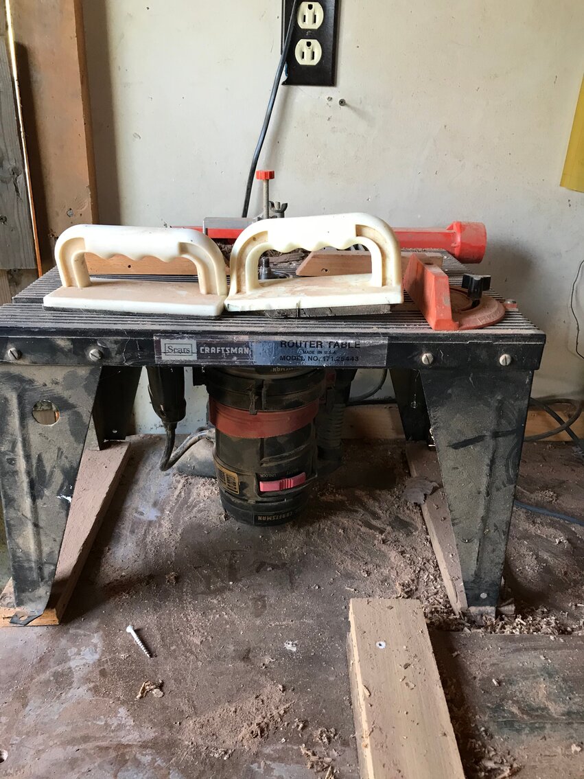 Image for Morgantown, WV – Moving Auction: ’08 Chevy Equinox, ’11 JD X530 Tractor, Tools, Power Tools, Household Items, Décor Items, Furniture, and More!