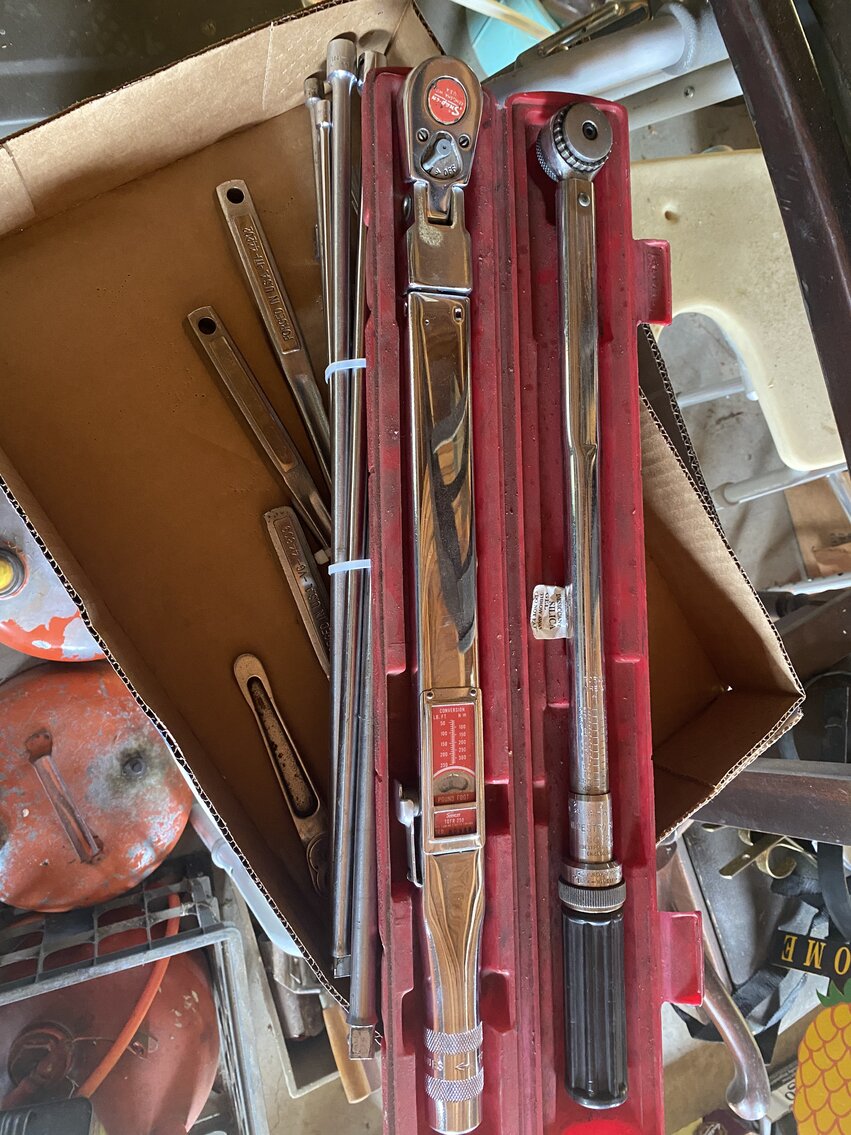 Image for Robert H. Fleenor Estate Sat. Aug. 26th @ 10:00 AM (PERSONAL PROPERTY ONLY) 16131 Fairview Rd. Bristol, Virginia 24201 * 