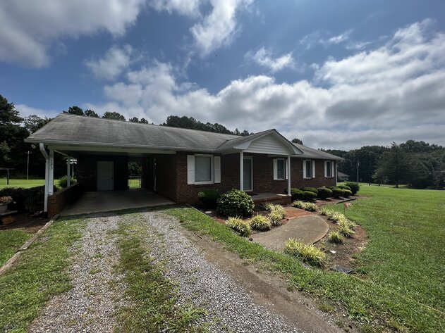 Image for Advance One Level Home Auction